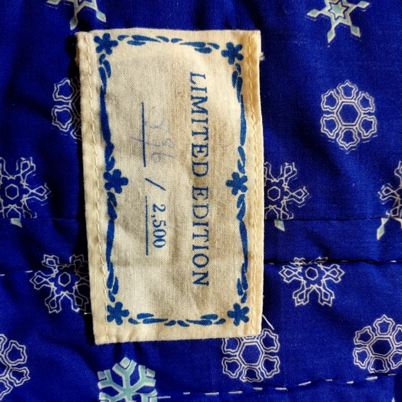 Limited Edition Christmas quilt curtain blanket - Picture 6 of 14